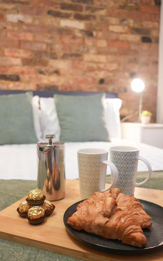 Stunning Brighton Seaside 2-Bedroom Townhouse With Patio, Sleeps 6 Екстериор снимка